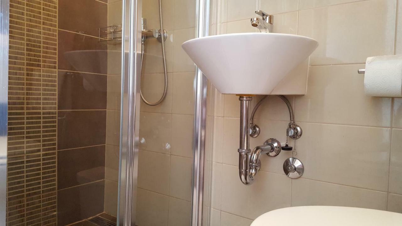 Apartment Kricin 1 Baska (Krk)